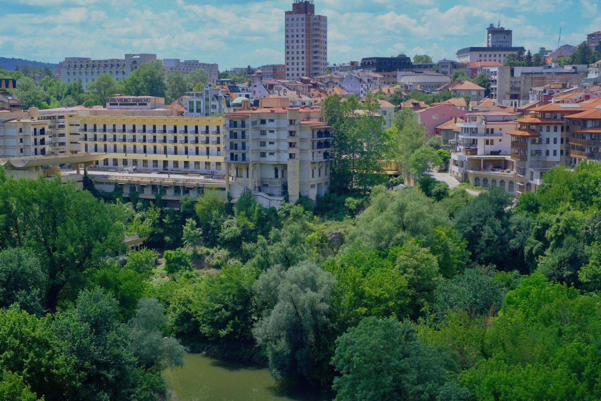 Apartments Panorama Veliko Tarnovo Luaran gambar